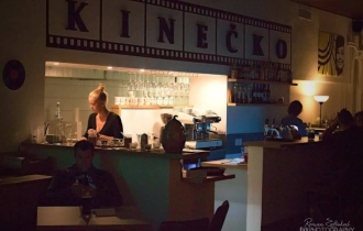 večerné akcie v bistre